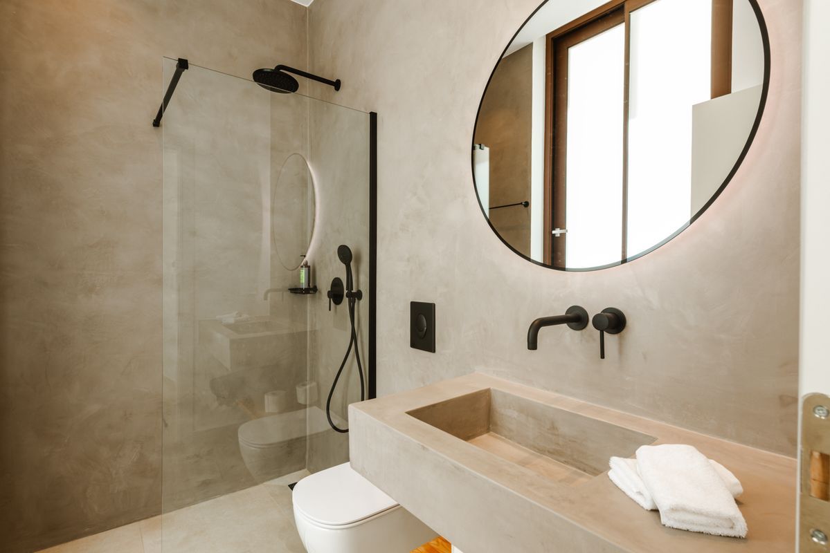 Spacious shower room at Villa Mulberry Lefkada